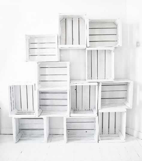 You may have noticed that I have a tendency to constantly redecorate my apartment. That is why I really like to take my time considering if I want to realize a… Milk Crate Seats, Apple Crate Shelves, Crate Display, Crate Bar, Crate Shelf, Crate Bench, Apple Crate, Crate Seats, Crate Coffee Table