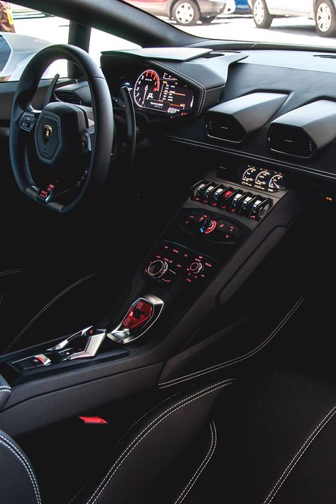 RK Lamborghini Lamborghini, New Sports Cars, Luxury Car Interior, Lamborghini Cars, Car Aesthetic, Cool Sports Cars, Best Luxury Cars, Lamborghini Huracan, Car Drawings