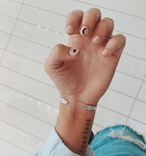 Sadie Robertson Tattoo, Sadie Robertson, Just Girly Things, Nail Stickers, Makeup Inspo, Delicate Bracelet, Girly Things, Triangle Tattoo, The Cutest