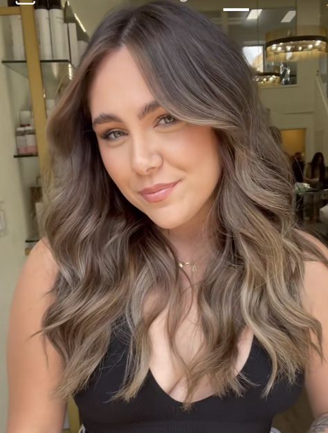 Light Brown Balayage With Dark Roots, Soft Subtle Balayage, Soft Blonde Hair Dark Roots, Blended Bronde Balayage, Light Brunette Balayage Hair Ashy, Mousy Brown Hair Balayage, Soft Balayage On Dark Hair, Beige Brunette Balayage, Brunette Hair With Babylights