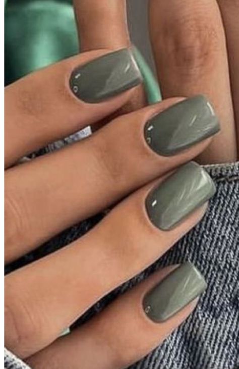 Green Powder Dip Nails, Green Dip Nail Ideas, Green Dip Powder Nails, Winter Dip Powder Nails, Powder Dip Nails, Green Dip, Green Dips, Dip Nails, Nails Green