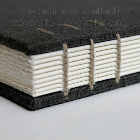 Unique Crochet Stitches, Coptic Binding, Sewing Station, Hanging Craft Ideas, Binding Covers, Bookbinding Tutorial, Book Binding Diy, Binding Tutorial, Artists Books