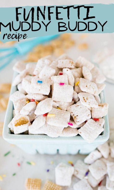 Puppy Chow Chex Mix Recipe, Crumble Cookie, Muddy Buddies Recipe, Cooking With Karli, Muddy Buddy, Homemade Hot Fudge, Funfetti Cake Mix, Puppy Chow Recipes, Cereal Dessert