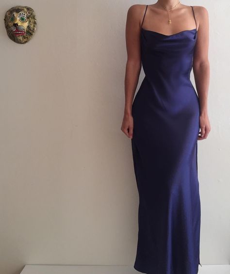 Prom Looks Aesthetic, Simple Prom Dresses 2023, Long Blue Dress Aesthetic, Blue Black Dress, Aesthetic Long Dress, Long Dark Blue Dress, Dark Blue Silk Prom Dress, Simple Silk Prom Dress, Dark Blue Silk Dress Long