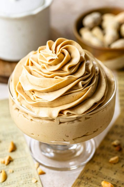 Peanut Butter Frosting Peanut Butter Mousse Filling For Cake, Pies And Tacos, Peanut Butter Frosting Recipe, Peanut Butter Buttercream, Fudge Ice Cream, Cake Filling, Pumpkin Cheesecake Recipes, Canned Frosting, Chocolate Sugar Cookies