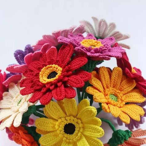 Crochet by Zia on Instagram: "🌼 Gerbera 🌼 I already have a bunch of gerberas, but I still want to make more 😋😋😋 Pattern by Gonkui Crochet on youtube Benang Polycherry Onitsuga #crochet #crochetflowerbouquet #crochetflower #crochetflowers #crochetgerbera #gerbera #bungarajut #buketgerbera #gerberabouquet #crochetbouquet #crochetamigurumi #rajutindonesia #crochetideas #handmadeflowers #handmadegifts #bungahandmade #buketbungarajut #amigurumiflower #flowergift #crochetersofinstagram #crochetedflowers #crochetedflower #flowerlovers #crochetpattern#polycherry #polycherryonitsuga" Crochet Gerbera Bouquet, Crochet Gerbera, Gerbera Bouquet, Gerbera Flower, Crochet Bouquet, Handmade Flowers, Flower Gift, Crochet Flowers, Easy Crochet