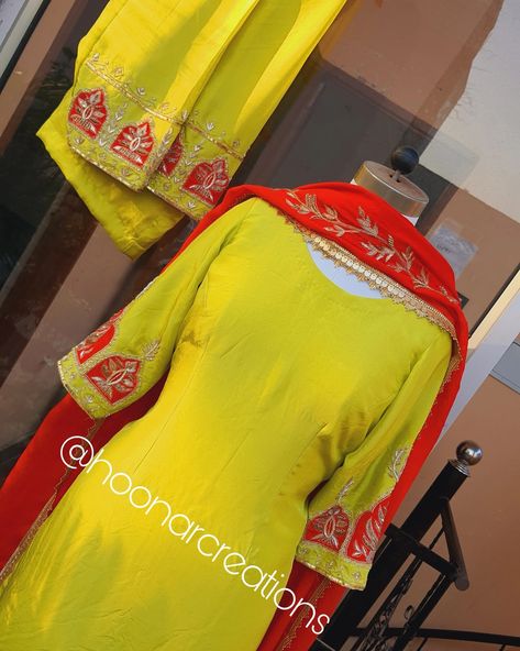 Punjabi Suit Combination, Punjabi Suits Designer Boutique Embroidery, Embroided Suits, Handwork Designs, Punjabi Suits Designer, Ladies Suits Indian, Latest Punjabi Suits, Punjabi Dress Design, Simple Indian Suits