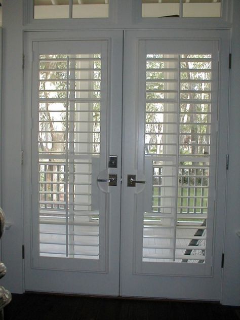 French Doors Ideas, French Door Coverings, French Door Window Treatments, Blinds For French Doors, Pintu Interior, Patio Windows, Interior Window Shutters, Internal French Doors, Door Window Treatments