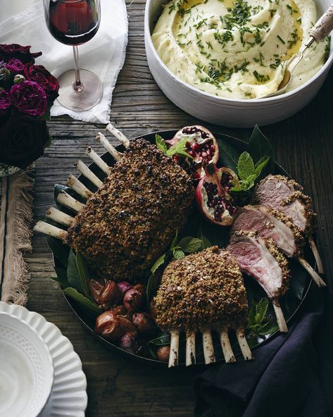 Pistachio Crusted Rack of Lamb from www.whatsgabycooking.com (@whatsgabycookin) Friendsgiving Menu, Easter Dinner Menus, Pork Dinners, Crusted Rack Of Lamb, Winter Dinner Party, Whats Gaby Cooking, Anthropologie Holiday, Christmas Dinner Menu, Menu Inspiration