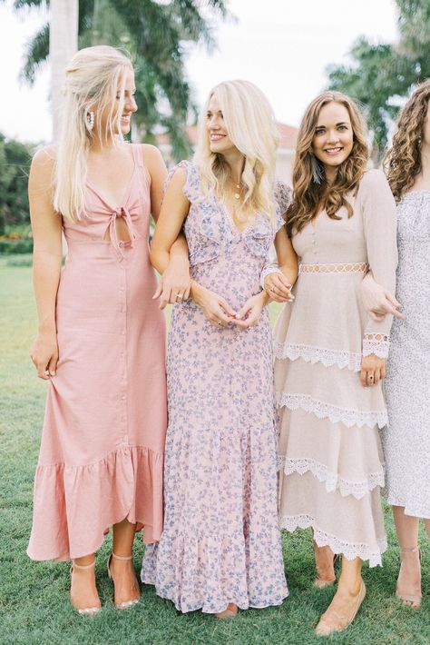 This feminine and flirty backyard bridal shower inspo is all we could ever dream of! With garden roses & peonies, and an abundance of flirty summer dresses, this backyard soirée is bound to be the bridal shower of the century! Bridal Shower Bridesmaid Outfit, Garden Bridal Shower Outfit, Bridal Shower Outfits For Bridesmaid, Wedding Shower Dress Guest, Dresses For Bridal Shower Guest, Pink Bridal Shower Outfit, Bridal Shower Dresses For Guest, Bridal Shower Dress For Bridesmaid, Bridal Shower Outfit For Bridesmaid