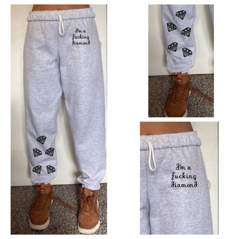 Sweatpants Embroidery Ideas, Small Botique Interiors Ideas, Botique Interiors Ideas, Trendy Sweatpants, Harry Styles Clothes, Harry Styles Merch, Funny Face Mask, Tie Dye Cotton, Tie Dye Sweatshirt