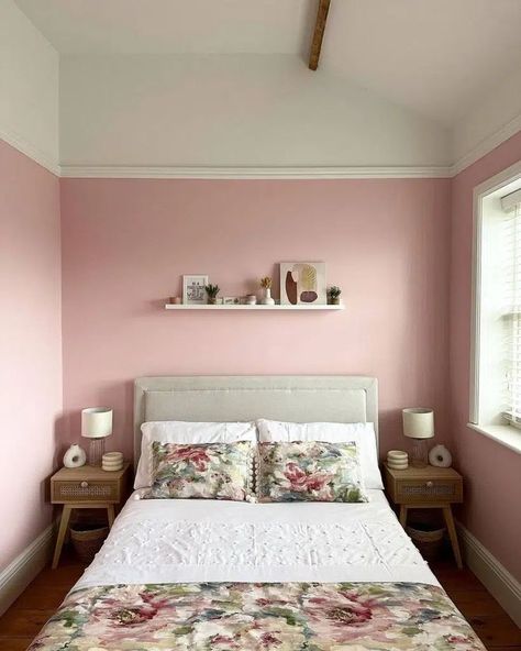 You don’t have to go crazy creative with the headboards. If you’re going for a more subtle aesthetic, stick to the classics with a simple design. Image credit: INSTAGRAM @_OLD_COURT_HOUSE_ Subtle Aesthetic, Rose Bedroom, Ideas For Small Spaces, Go Crazy, Design Image, Headboards, Dusty Rose, Simple Design, Simple Designs