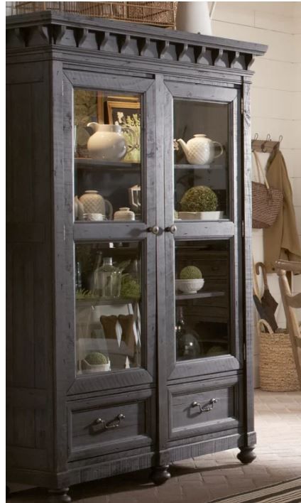 Rustic Curio Cabinet, Dining Room With Hutch, Dining Room Furniture Makeover, Large China Cabinet, Living Room Hutch, Display China, Rustic Farmhouse Living Room, Dining Room Hutch, China Cabinets