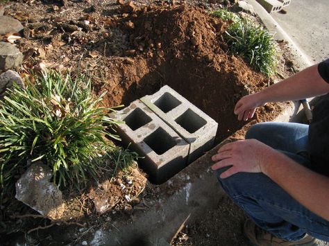 Stone Mailbox, Brick Mailbox, Mailbox Landscaping, Diy Mailbox, Brick Columns, New Mailbox, Mailbox Design, Mailbox Post, Lawn Edging