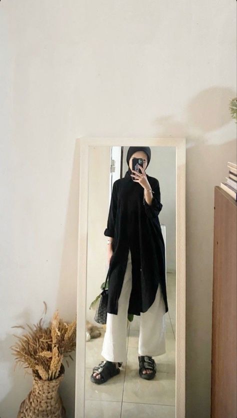 Outfit Kondangan Casual, Outfit Kondangan Simple, Ootd Kondangan Hijab Styles, Ootd Idea, Outfit Kondangan, Ootd Hijab Casual, Street Hijab Fashion, Muslim Outfits Casual, Muslim Fashion Hijab Outfits