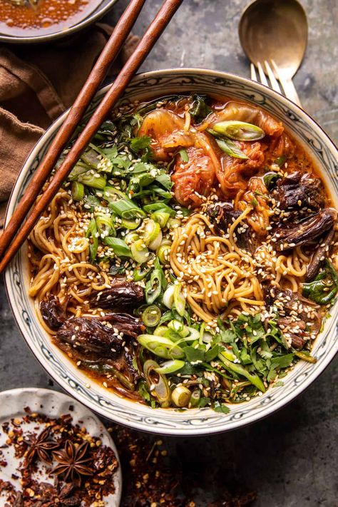 Spicy Short Rib Peanut Ramen, Short Rib Ramen, Peanut Ramen, Koreansk Mad, College Recipes, Half Baked Harvest Recipes, Beef Dinners, Food Mood, Short Rib