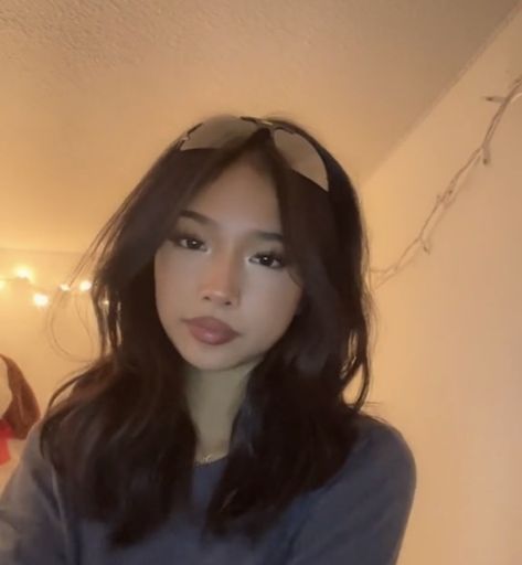 Asian Baddie, Latina Makeup, Soft Makeup Looks, Hair Inspiration Long, Pretty Makeup Looks, Cute Haircuts, Dope Makeup, Pretty Ppl, Cute Makeup Looks