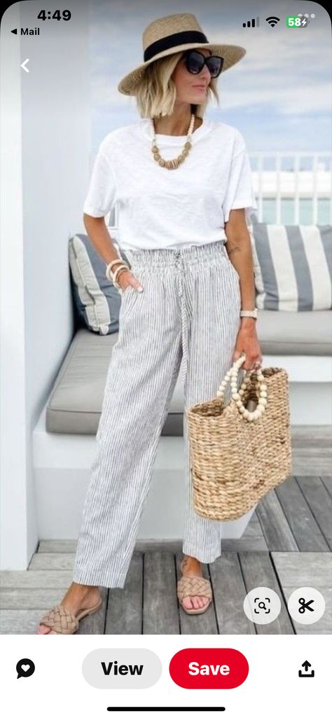 Italian Fashion Summer, Women Beach Outfits, Classic Fashion Looks, Streetwear Ideas, Outfit Tips, Fall Streetwear, Casual Chic Summer, Grandma Fashion, Autumn Look