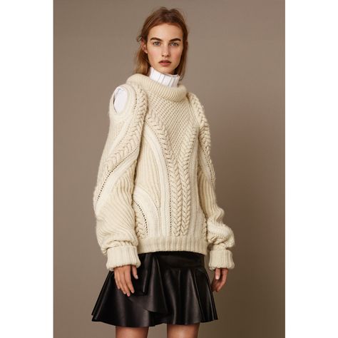 PRE-AUTUMN/WINTER Alexander Mcqueen 2015, Knitwear Inspiration, Fall 2015 Style, Pre Fall Collection, Knitwear Fashion, Winter Trends, Knitwear Design, White Sweater, 2015 Fashion