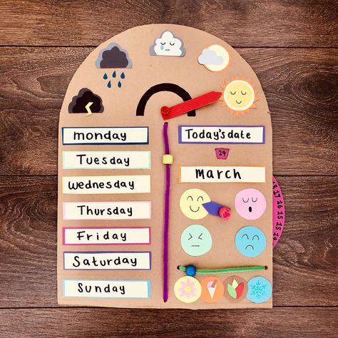 Diy Weather Chart For Kids, Weather Chart For Kids Classroom, Diy Weather Chart, Weather Chart Ideas, Weather Chart Preschool, Weather Chart For Kids, Preschool Weather Chart, Seasons Project, Preschool Weather