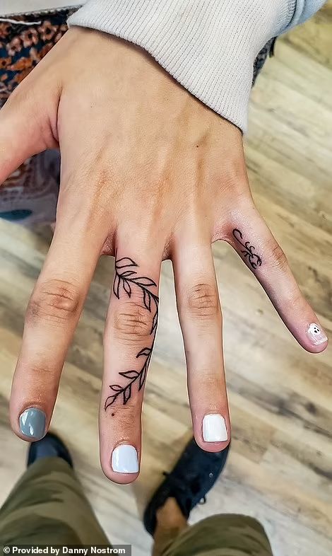 Gabby Petito and Brian Laundrie got matching finger tattoos to represent their love | Daily Mail Online Matching Finger Tattoos, Girl Finger Tattoos, Gabby Petito, Simple Hand Tattoos, Tiny Finger Tattoos, Cute Finger Tattoos, Finger Tattoo For Women, Hand And Finger Tattoos, Boho Tattoos