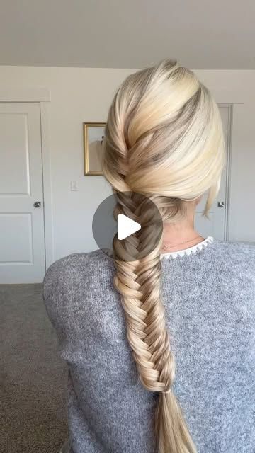 MCCALL | Lifestyle + Hair on Instagram: "This french braid hack will make EVERYONE’S hair look thicker and longer! You can do this with a regular braid instead of a fishtail too ☺️ Save and try! 🫶🏼

#fallbraids #fishtail #frenchbraids #hairtutorial #easyhairstyles #longhairstyles #fallhair #falltrends #braidstyles #hairstylesforgirls #hairinspo #heatlesshair #pinteresthair #faux #hairhack" One Length Hairstyles, Bob Bridal Hairstyles, Haircut One Length, French Braid Hack, Hairstyles On Short Hair, French Fishtail Braid, Regular Braid, Braid Hack, Fall Braids