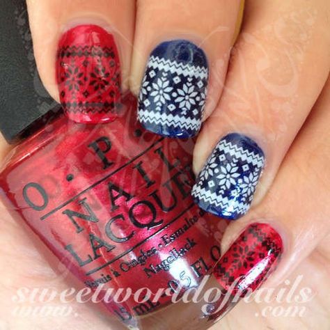 Christmas Nail Art Sweater Knit Pattern White and Black Nail Water Decals Nail Art Noir, Nail Art Noel, Snowman Nails, Nail Water Decals, December Nails, Clear Nail, Clear Nail Polish, Christmas Nails Acrylic, Nail Patterns