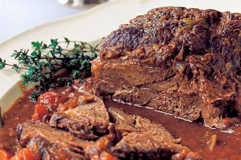 Ina Garten's Company Pot Roast Recipe | Leite's Culinaria Company Pot Roast, Best Ina Garten Recipes, Ina Garden, Barefoot Contessa Recipes, Grilled Cheese Croutons, Meatloaf Dinner, Ina Garten Recipes, Pork Dinner, Barefoot Contessa