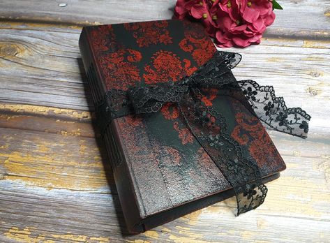 Black And Red Wedding Decorations, Instax Guest Book, Black And Red Wedding, Gothic Journal, Handmade Photo Albums, Purple Gothic, Gothic Bride, Personalised Guest Book, Quinceanera Ideas