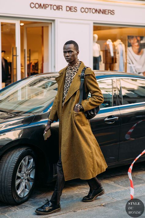 Malick Bodian, Giovanna Battaglia Engelbert, Sabina Socol, Fashion Show Backstage, 2020 Street Style, Paris Mens Fashion, Reportage Photography, Fallen London, Street Snap