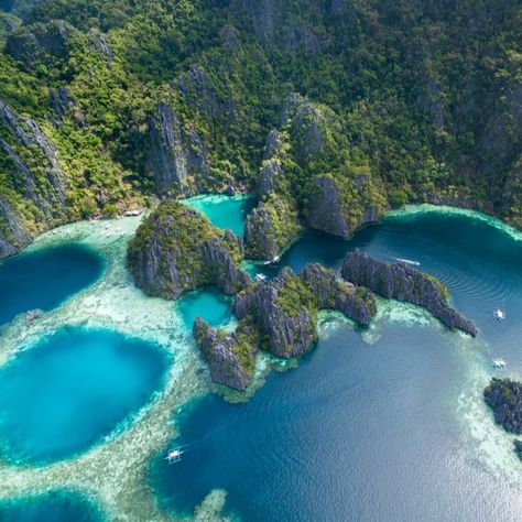 Coron Palawan Twin Lagoon, Travel Philippines Aesthetic, Coron Palawan Photography, Palawan Philippines Aesthetic, Palau Aesthetic, Earthly Aesthetic, Philippines Wallpaper, Twin Lagoon, Palawan Beach