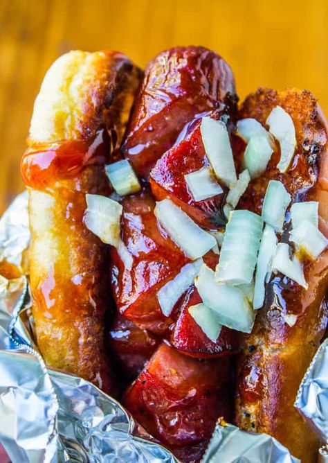 Summer Invite, Hot Dog Sauce, Hot Dogs Recipes, The Food Charlatan, Burger Dogs, Food Charlatan, Special Sauce, Hot Dog Recipes, Stuffed Banana Peppers