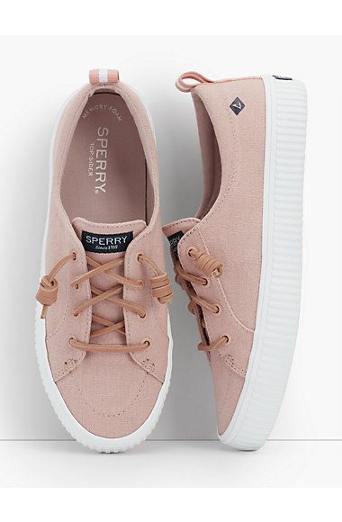 Tennis Outfits, Sneaker Outfits, Sneakers Fashion Outfits, Minimalist Shoes, Sperry Shoes, Sneakers Outfit, Sperrys, Tennis Shoes, Cute Shoes