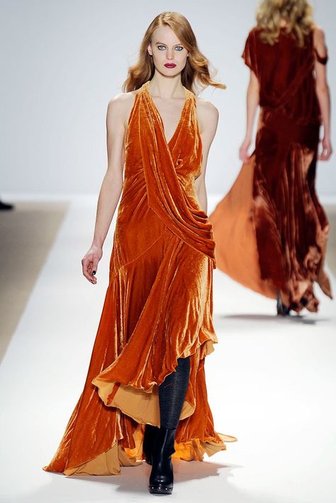 Nanette Lepore Fall 2010 Ready-to-Wear Collection Photos - Vogue Fashionable Hostess, Orange Velvet, Velvet Fashion, Nanette Lepore, Orange Dress, Beautiful Gowns, Velvet Dress, Kimonos, New York Fashion Week