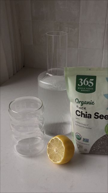 Chia Seed Lemon Water, Chia Water Benefits, Water With Chia Seeds, Chia Seed Benefits, Sources Of Omega 3, Chia Seeds Water, Chia Seed Water Benefits, Chia Water, Chai Seed