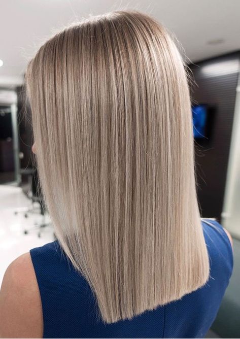 Beige Blonde Hair, Kadeřnické Trendy, Hairstyles 2024, Vlasové Trendy, Beautiful Hair Color, Blonde Hair Inspiration, Blonde Hair Looks, Blonde Hair With Highlights, Brown Blonde Hair