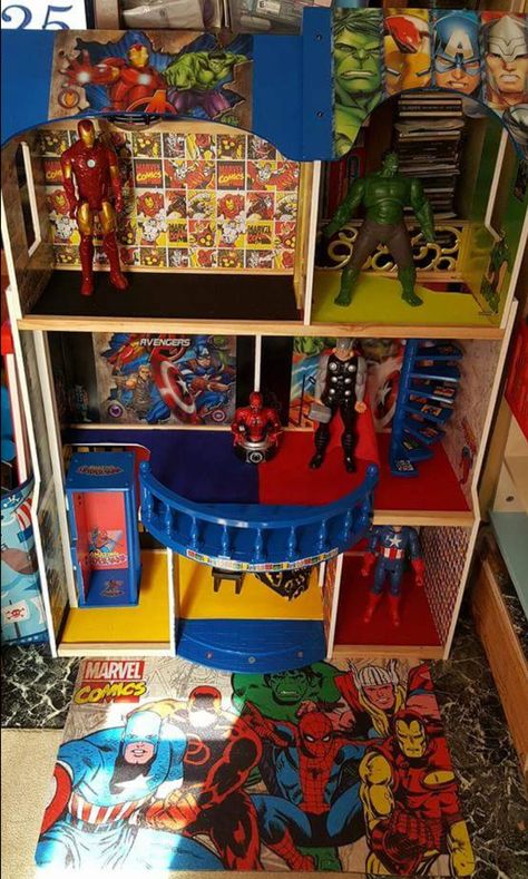 Superhero Doll house repurposed using doll house. Diy Superhero House, Superhero Dolls House, Avengers Doll House, Marvel Dolls House, Doll House For Boys Diy, Superhero Dollhouse For Boys, Boys Dolls House Ideas, Mario Shelf, Superhero Dollhouse