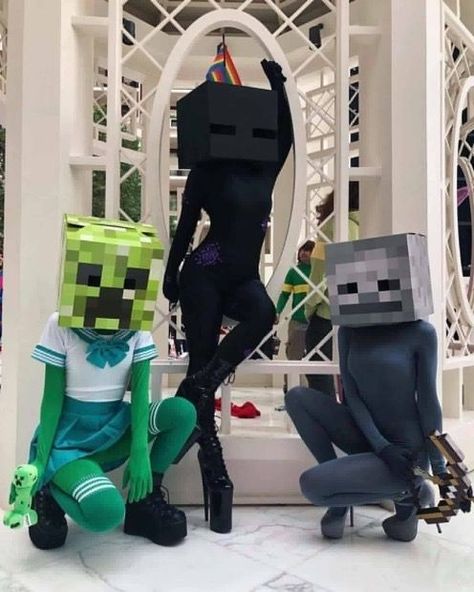 Memes Minecraft, Minecraft Costumes, Me And The Boys, Minecraft Images, Minecraft Anime, 밈 유머, Minecraft Funny, Jessica Nigri, Minecraft Tutorial