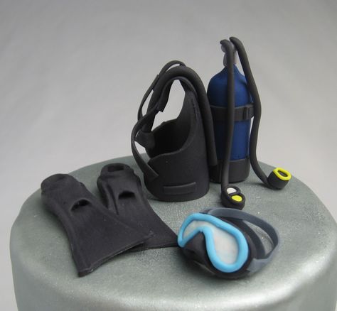 Scuba Diving Cake, Sugarpaste Figures, Scuba Cake, Diving Cake, Man Cakes, Boat Cake, Pool Cake, Beach Cake, Birthday Baking