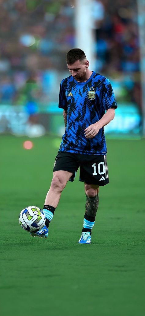 Wallpaper For Football, Messi 2022, Messi Magic, Riyadh Season, Lionel Messi Inter Miami, Messi Pictures, Messi Videos, Football Players Photos, Lionel Messi Barcelona