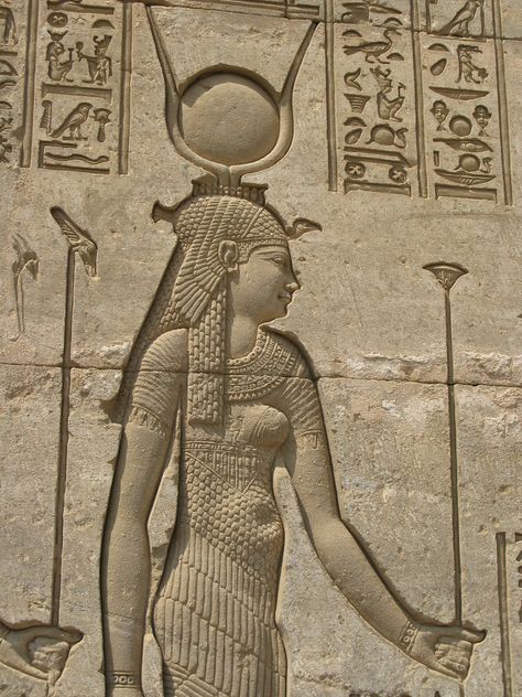 Dendara Temple, Hathor Gods Of Egypt, Khepri Ancient Egypt, Temple Of Hathor, Dendera Temple Of Hathor, Hathor Statue, Goddess Hathor, Ramses Ii, Goddess Artwork