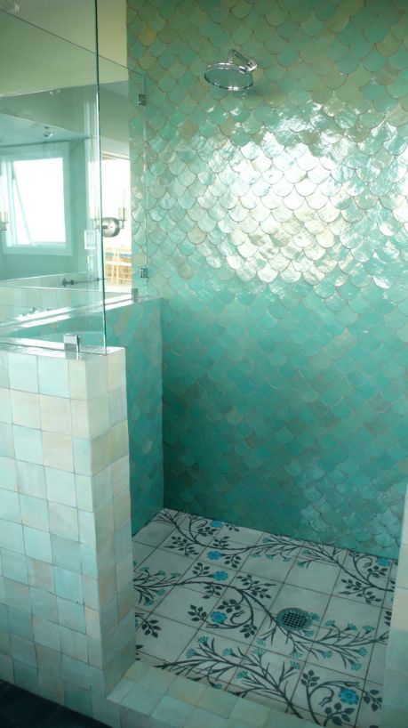 This shower is stunning. The wall tile is similar to our Ogee Drop shape, and the shower pan similar to our Cuerda Seca's. Mermaid Tile, Fish Scale Tile, Mermaid Bathroom, Boho Styl, Bad Inspiration, Design Hotel, Dream Bathroom, Shower Stall, Style At Home