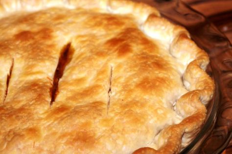 Potluck Recipes Easy, Mexican Pie, Recipes Potluck, Pillsbury Pie Crust, Southwestern Recipes, Taco Pie, American Mom, Pie Tops, Pot Pies Recipes