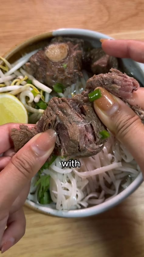 Make delicious Vietnamese Pho in your Instant Pot! This fast, flavorful recipe delivers deep, rich broth and insanely tender beef, ready in under an hour. Pho Soup Video, Spicy Beef Pho Recipe, Instant Pot Pho Beef, Food Recipes Vietnamese, Pho Recipe Easy Beef, Vietnamese Pho Recipe, How To Make Pho Soup, Pho Food Recipe, Pho Bo Recipe