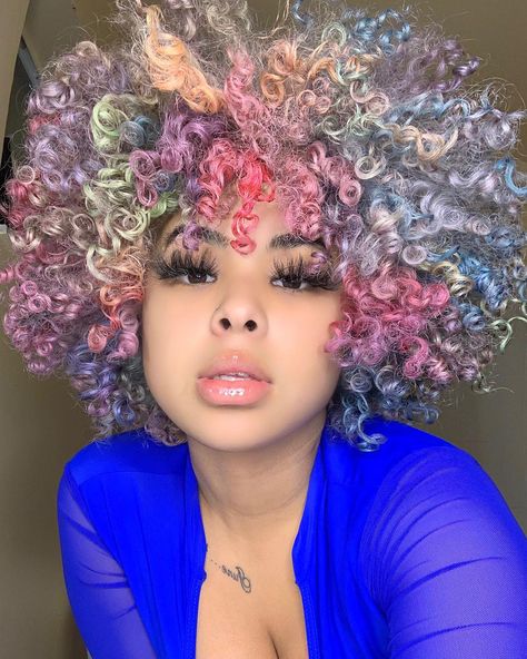 @rassstta on Instagram: “STOOPID 🤪🌈 , I use @topcrave green, gold, blue and red to get this look. Make sure to check them out ❤️😊” Colorful Curly Hair, Hair Goals Color, Curly Color, Natural Hair Twist Out, Finger Waves, Natural Hair Twists, Colored Curly Hair, Dyed Natural Hair, Pelo Afro