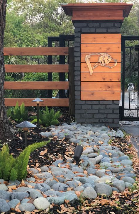 Brick Fence Columns, Brick Gate Entrance, Fence Pillars Front Gates, Brick Pillar Fence, Fence With Brick Pillars, Driveway Gate Brick Columns, Gate Landscaping, Driveway Columns, Driveway Pillars