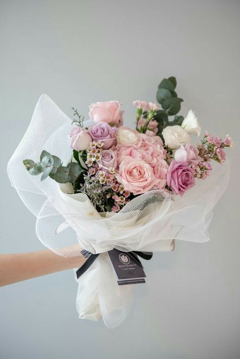 Beautiful Rose Flowers Bouquets, Wrapped Flower Bouquet, Graduation Money Bouquet, Money Rose Bouquet, Birthday Flowers Arrangements, Say It With Flowers, Money Rose, Birthday Flowers Bouquet, Rose Flower Arrangements