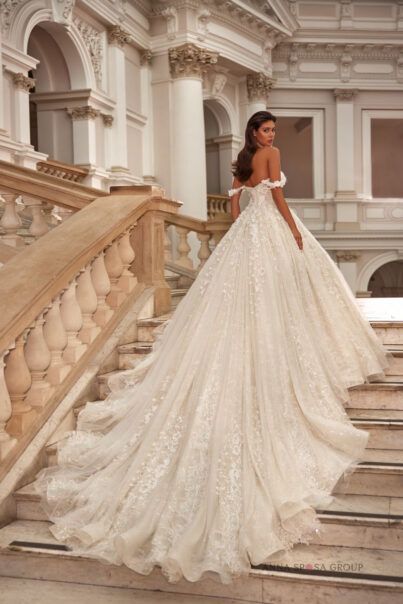 Buy wedding dress Helga from the producer - Anna Sposa Group Luxury Wedding Dress Ballgown, Castle Wedding Dress, Anne Barge Wedding Dresses, Tailored Wedding Dress, Buy Wedding Dress Online, Off Shoulder Wedding Dress, Wedding Dresses Cinderella, Buy Wedding Dress, Designer Bridal Gowns