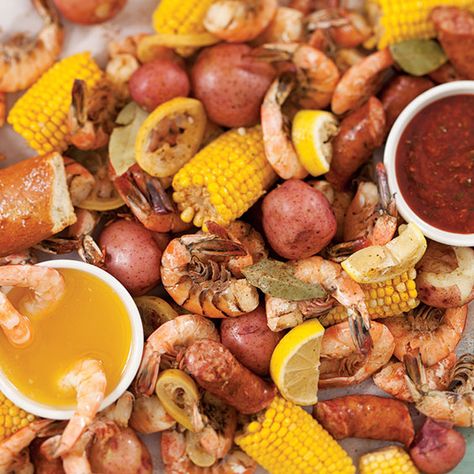 Shrimp Boil Recipe - Cooking with Paula Deen Beaufort Stew, Catfish Dishes, Feed Crowd, Seafood Bag, Frogmore Stew, Low Country Boil Recipe, Shrimp Boil Party, Seafood Broil, Boil Recipes