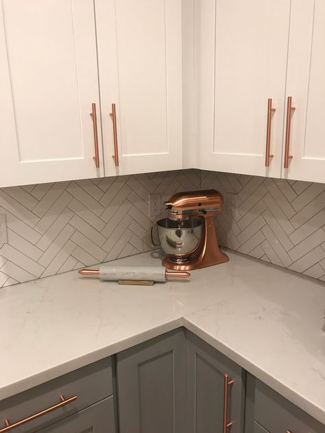 Copper Kitchen | Two Tone Cabinets | Two Tone Kitchen | Rose Gold Kitchen | Copper Kitchenaid   #kitchenaid #copperkitchenaid #copperpulls #twotonecabinets #herringbonebacksplash Kitchen Two Tone Cabinets, Kitchen Two Tone, Kitchen Rose Gold, Rose Gold Kitchen, Dark Cabinets Light Floor, Two Tone Cabinets, Two Tone Kitchen, Kitchen Manufacturers, Kitchen Ideas Dark Cabinets